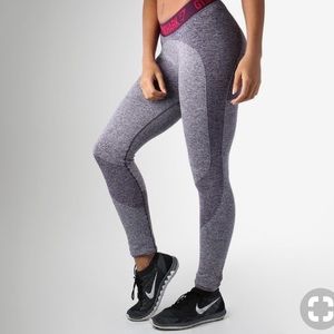 Gymshark Flex Leggings Size Medium Blackberry